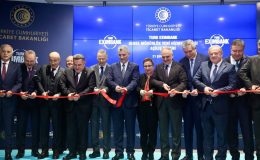 Ticaret Bakanı Bolat Türk Eximbank yeni hizmet binası açılış törenine katıldı