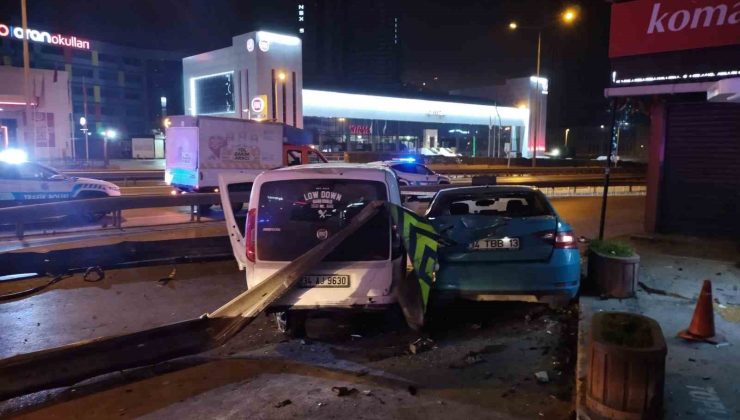 Kartal’da kontrolden çıkan araç bariyerlere ve park halindeki taksiye çarptı: 4 yaralı