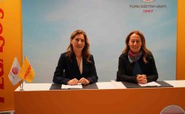 Pegasus ve TEV, 1000 kız öğrenciye üniversite bursu için imza attı