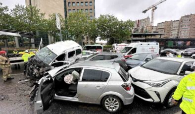 Beşiktaş’ta feci kaza: 8 araç birbirine girdi, 8 yaralı