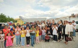 Malatyalı depremzede anneler ve çocuklarına Sivas’tan anlamlı ziyaret
