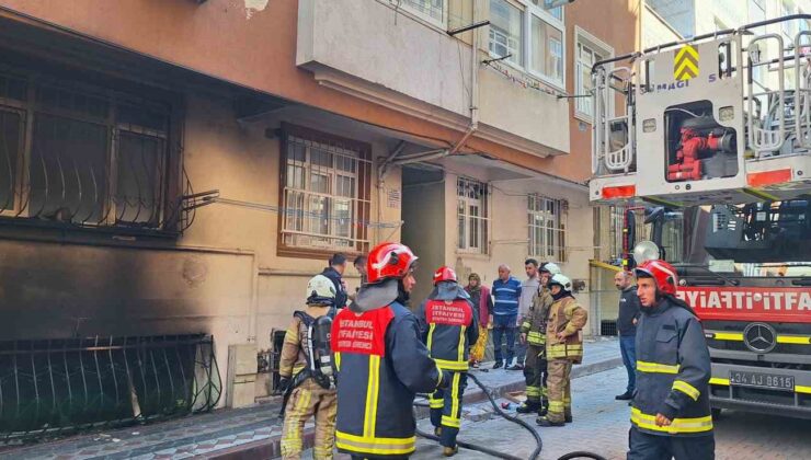 Sultangazi’de bodrum kattaki daire alev alev yandı: Faciadan dönüldü