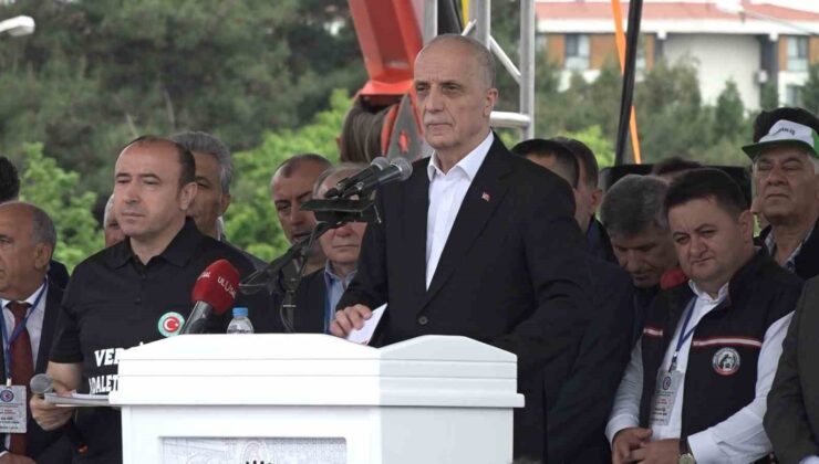 TÜRK-İŞ Genel Başkanı Atalay: “İşçilerin yeni bir anayasaya ihtiyacı var”