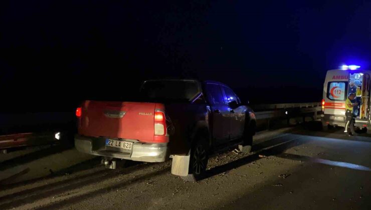 Edirne’de alkollü sürücünün kullandığı kamyonet bariyerlere çarptı: 1 yaralı