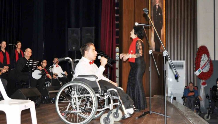 Engelsiz Düşler korosundan muhteşem konser