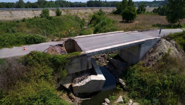 Akmeşe Osman Bey Köprüsü yenileniyor
