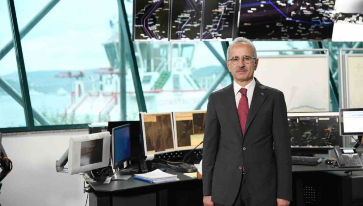 Bakan Uraloğlu: “İstanbul Boğazı’nda 416 milyon ton yük taşındı”