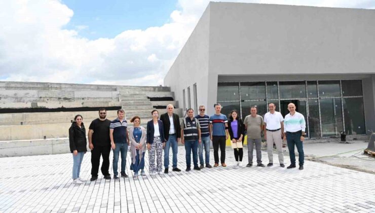 Başkan Bakkalcıoğlu teknik heyetlerle birlikte Kurtuluş Savaşı ve İnönü Zaferleri Anı Evi’nde incelemelerde bulundu