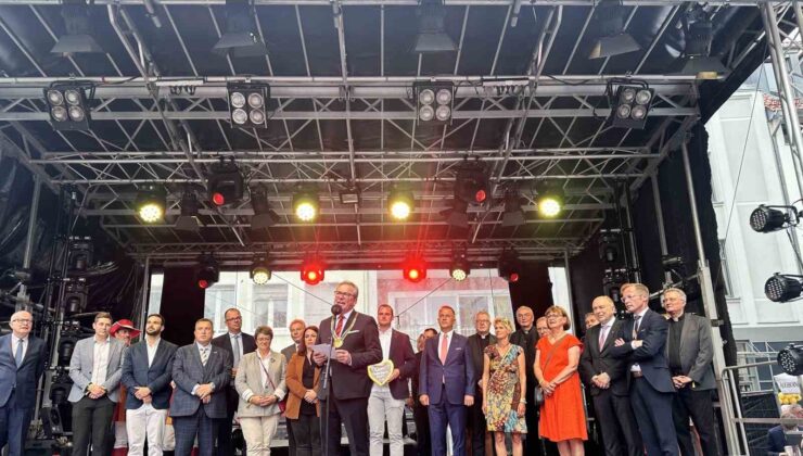 Beylikdüzü ile Paderborn arasında kardeş şehir protokolü imzaladı