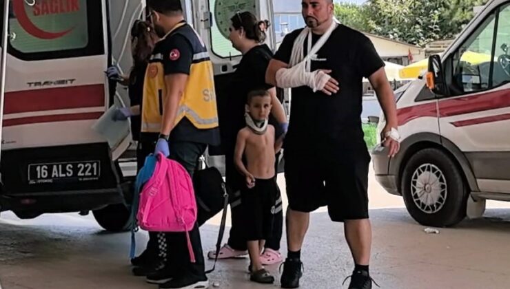 Bursa’da otomobil ile cip çarpıştı: 2’si çocuk 4 yaralı