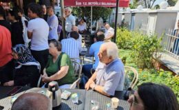 CHP Genel Başkanı Özgür Özel Beyoğlu Emekli Evi’ni ziyaret etti