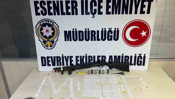 Esenler’de uyuşturucu operasyonu: 12 ayrı suçtan aranan firari yakalandı