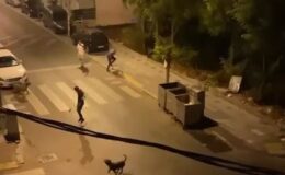 Esenyurt’ta bir şahıs 3 köpeğini bir adamın üzerine saldırttı