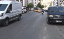 Esenyurt’ta kasklı saldırganlar oto yıkamayı kurşunladı; o anlar kamerada