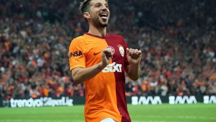 Galatasaray, Mertens’in sözleşmesini uzattı