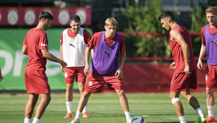 Galatasaray, yeni sezon hazırlıklarını Florya’da sürdürüyor