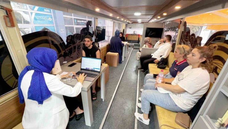 GençBüs’te YKS tercih maratonu devam ediyor