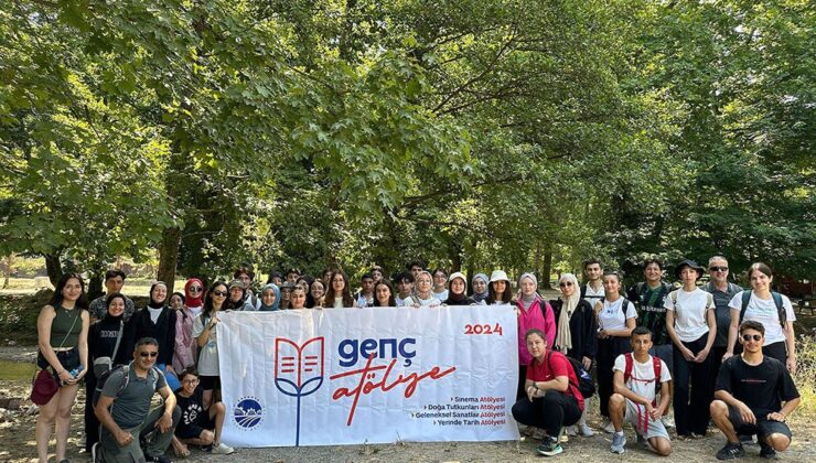 Gençler Büyükşehirle Maden Deresi’nde keyifli bir yolculuğa çıktı