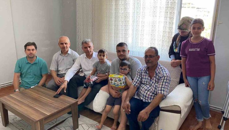 Gönen’de kazada ayağını kaybeden Sinan Erdi Turan için seferber olundu