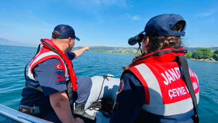 Jandarma Sapanca Gölü’ndeki kontrol ve denetimlerini artırdı