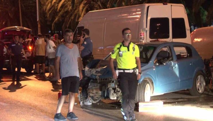 Kartal’da kontrolden çıkan otomobil park halindeki araçlara çarptı: 3 yaralı
