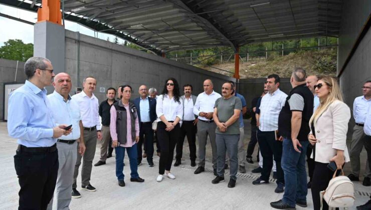 Kocaeli’de belediye atıklarının yönetimi konuşuldu
