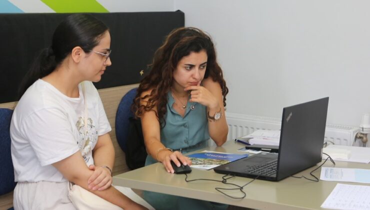 Küçükçekmece Belediyesi ücretsiz YKS tercih danışmanlığı hizmeti veriyor