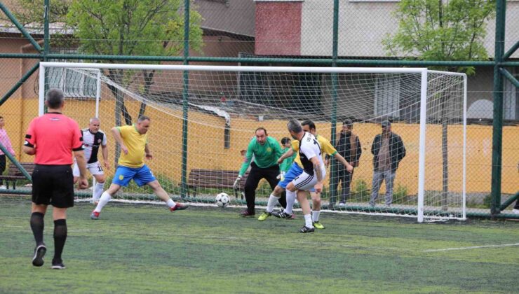 Küçükçekmece’de yaz spor okullarına büyük ilgi