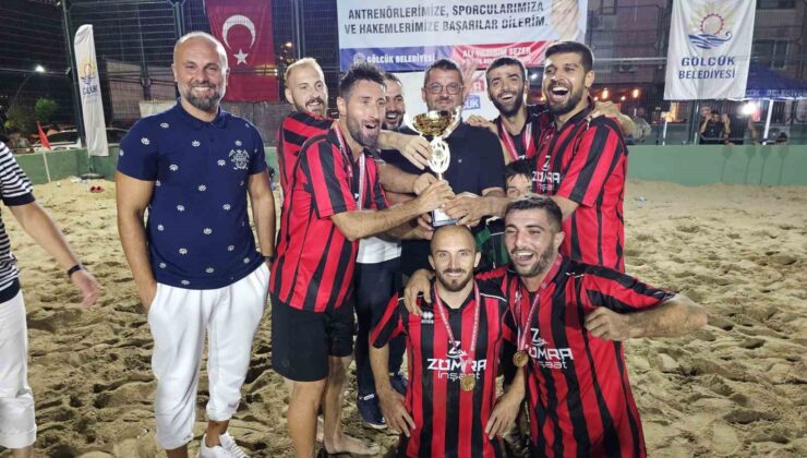 Kum futbol turnuvasında heyecan dolu final