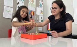 Özel bireyler özel eğitimle hayata tutunuyor