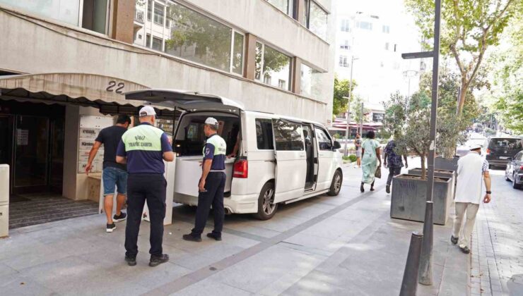 Şişli’de kaldırım işgali bitiyor: 60 araca toplam 58 bin 620 lira ceza