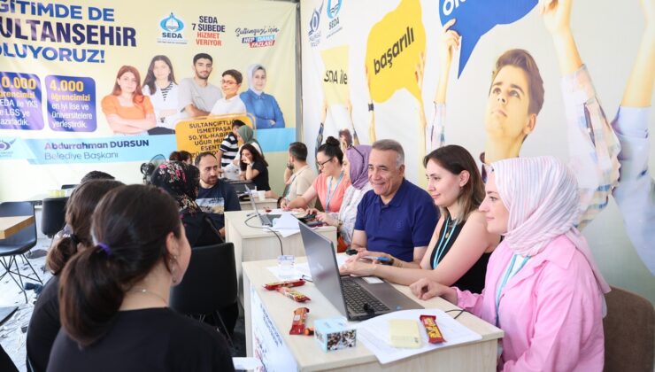 Sultangazi Belediyesi’nden öğrencilere tercih danışmanlık desteği