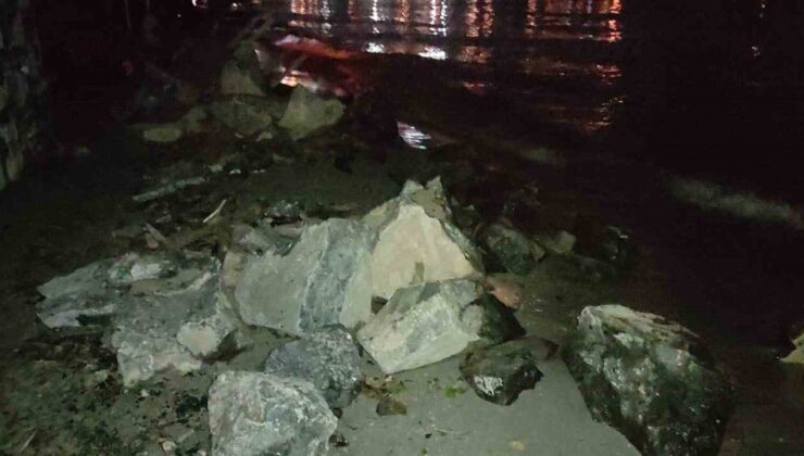 Tekirdağ’da şiddetli yağışta istinat duvarı çöktü