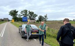 Türk rekortmenden yeni rekor: Tek şarjla 9 ülke gezdi