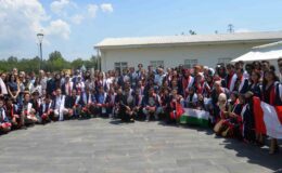 Türkçe eğitimini başarıyla tamamlayan misafir öğrenciler belgelerini aldı