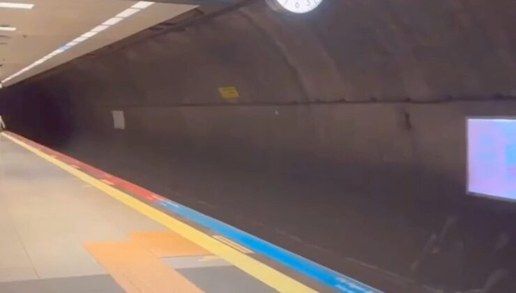 Türkiye A Milli Futbol takımının bestesi metro istasyonlarında yankılanıyor