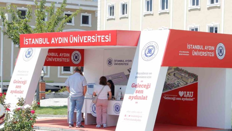 Üniversite adaylarına tercih döneminde 500’den fazla merkezde bilgi alma imkânı