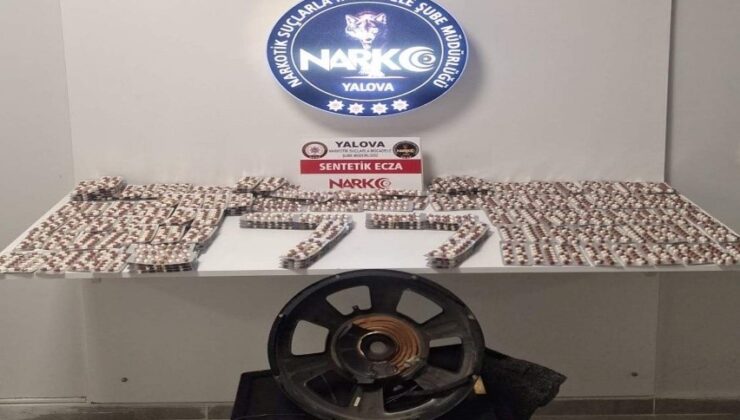 Yalova’da panelvanın ses sistemine zulalanmış uyuşturucu ele geçirildi