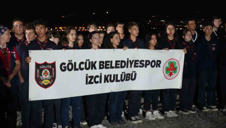 17 Ağustos Depremi’nin 25. yıl dönümünde hayatını kaybedenler 03.02’de anıldı