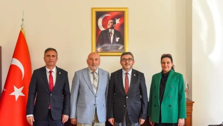 4 fakültenin yeni dekan atamaları yapıldı