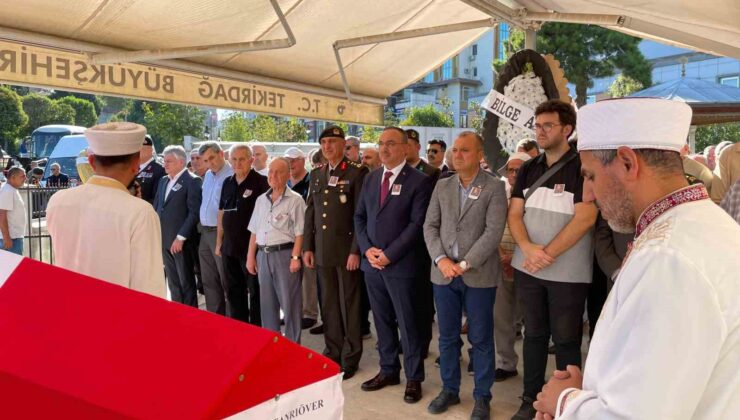 93 yaşındaki tümgeneral son yolculuğuna uğurlandı