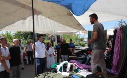 Akyazı kumaş ve antika pazarına yoğun ilgi