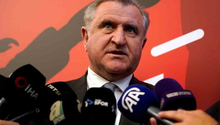 Bakan Bak’tan 20 Yaş Altı Kadın Voleybol Milli Takımı’na tebrik