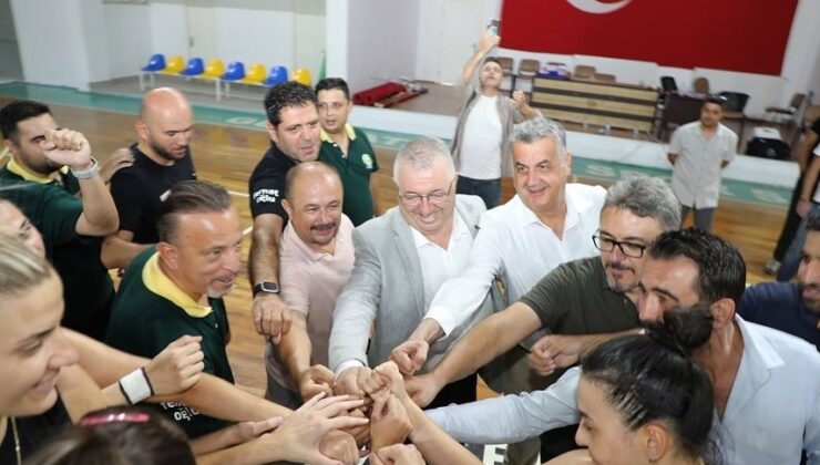 Başkan Ertaş, Ferhatoğlu Edremit Belediyesi Gürespor’u ziyaret etti