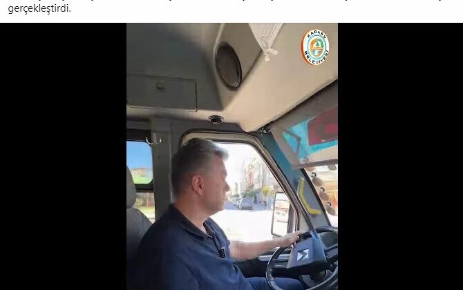 Başkan test sürüşü için bindiği dolmuşu kemer takmadan kullandı