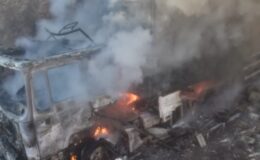 Bilecik’te seyir halindeki tır alev alev yandı