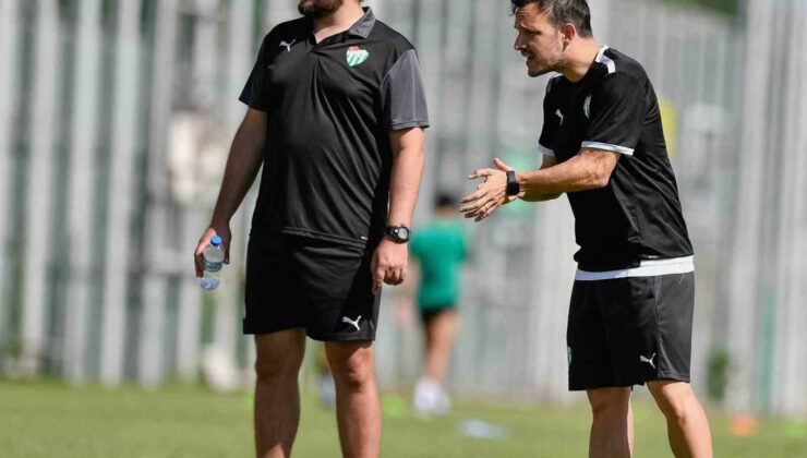 Bursaspor’da çalışmalar sürüyor