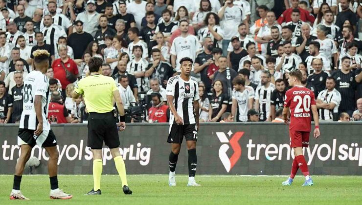 Cher Ndour, Beşiktaş formasıyla ilk maçına çıktı