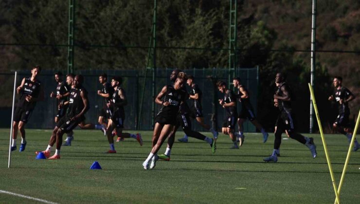 Cher Ndour, Beşiktaş’la ilk antrenmanına çıktı