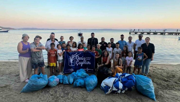 Deniz çayırlarının korunması için Erdek’te halk çalıştayı ve kıyı temizliği yapıldı
